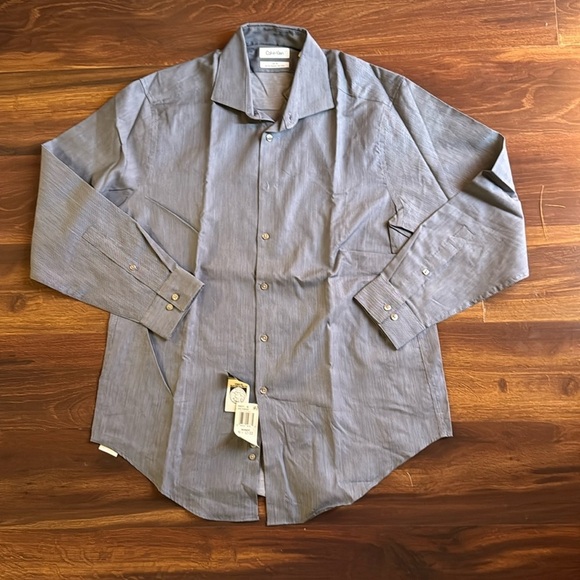 Calvin Klein Non Iron Button Down Dress Slim Fit Dress Shirt Size 16 1/2 32-33 - Picture 1 of 9